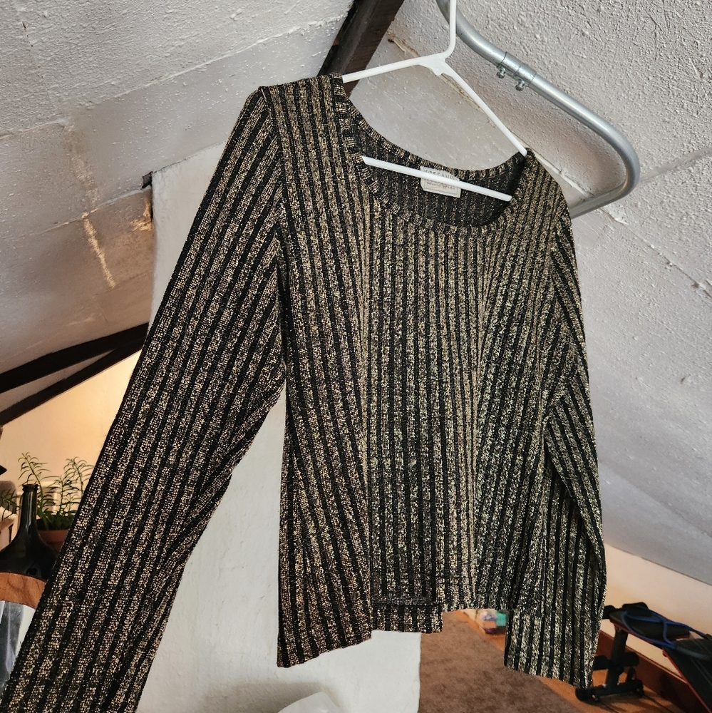 Vintage Gold Crop Top